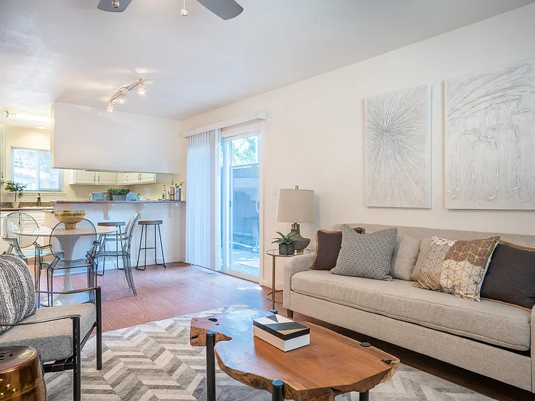 137 Sierra Dr — Photo 13