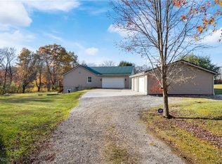 2673 Hedge Rose Ave SE, East Canton, OH 44730