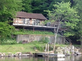660 N Camp Rd- East Long Pond, Woodbury, VT 05681