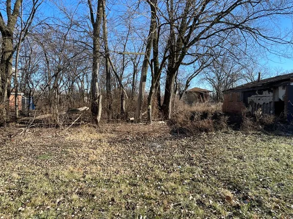 13717 S Keeler Ave, Robbins, IL 60472