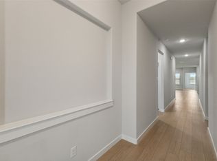 10529 Blakely Creek Rd, Fort Worth, TX 76126