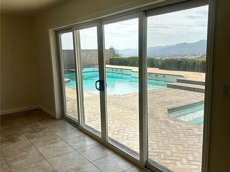 19542 Seminole Pl — Photo 11
