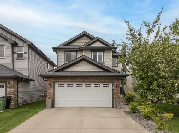 6715 19th Ave SW, Edmonton, AB T6X 0L9