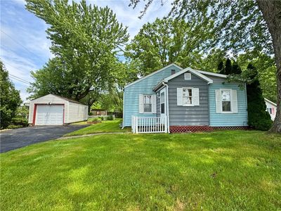 544 E Main Str Ext, Grove City, PA, 16127