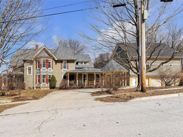 105 High Street, St. Albans City, VT 05478
