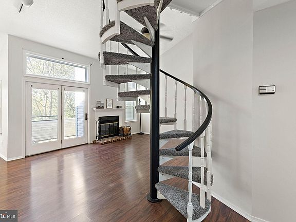 4th image of 3911 Birch Cir #42