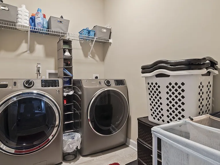 329 Adobe Ln — Photo 25