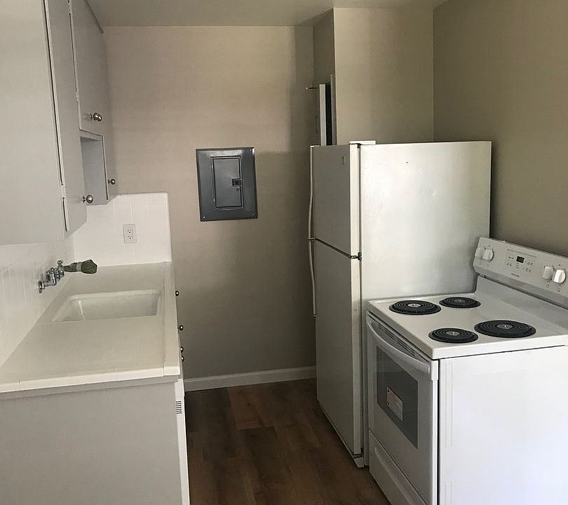 1st image of 1786 The Alameda APT 1