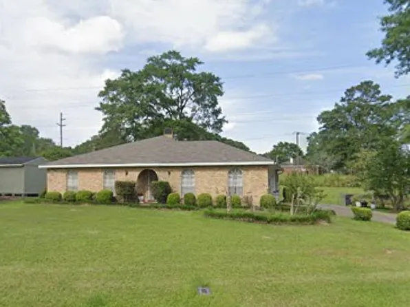 402 Lamar Ave, Hattiesburg, MS 39402