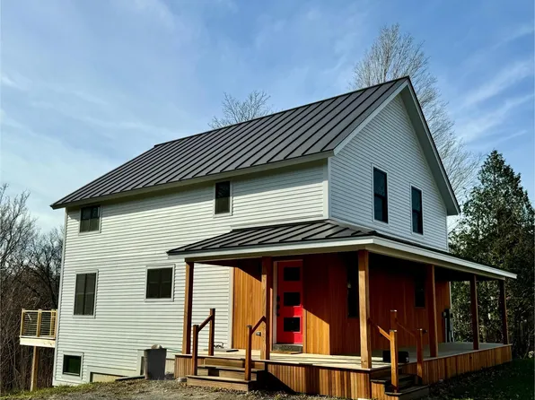 71 East Street, Bristol, VT 05443