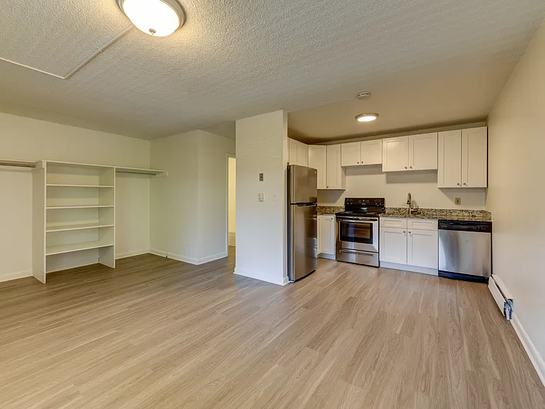 3220 Madison Ave — Photo 7