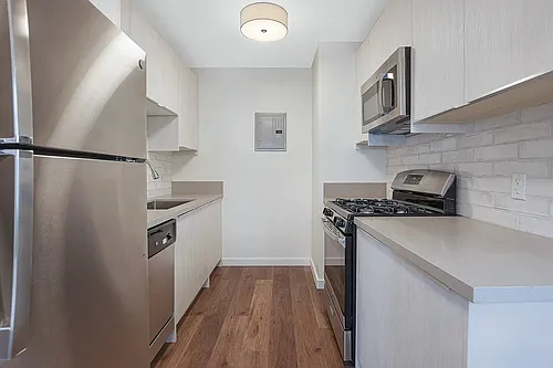 1155 N Madison Ave #11 Photo 1