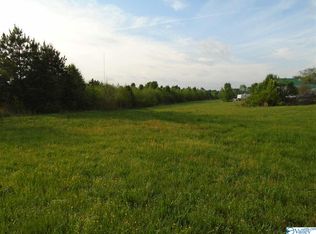 246 Moman Rd, Albertville, AL 35950