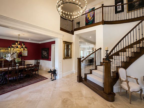 4th image of 200 Compton Ct