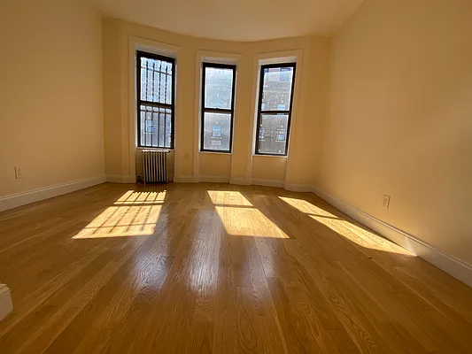 Rented by Corcoran | media 28