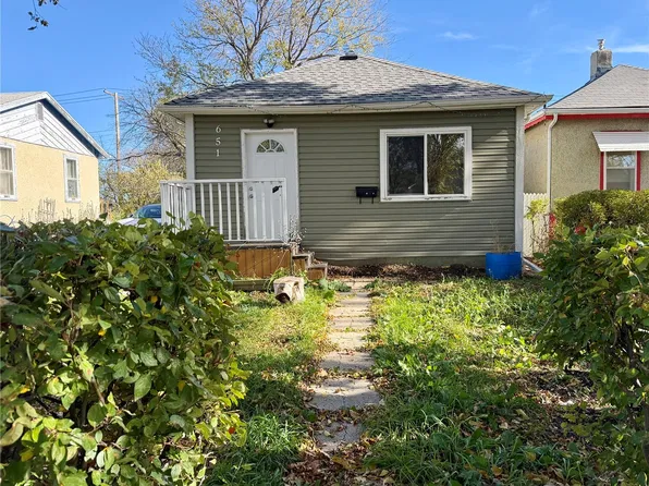 651 Queen Street, Regina, SK S4T 4A2