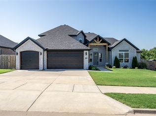 1260 Elizabeth Loop, Bentonville, AR 72713