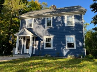 1109 Foster St, South Bend, IN 46617