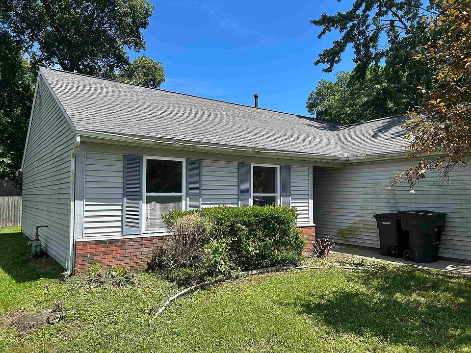 2nd image of 3345 Sussex Ln