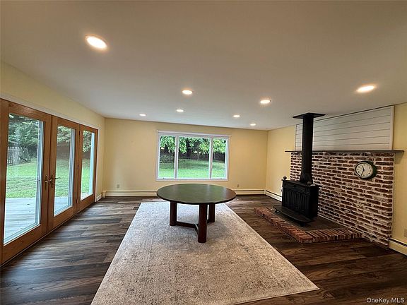 5th image of 51 Hastings Drive