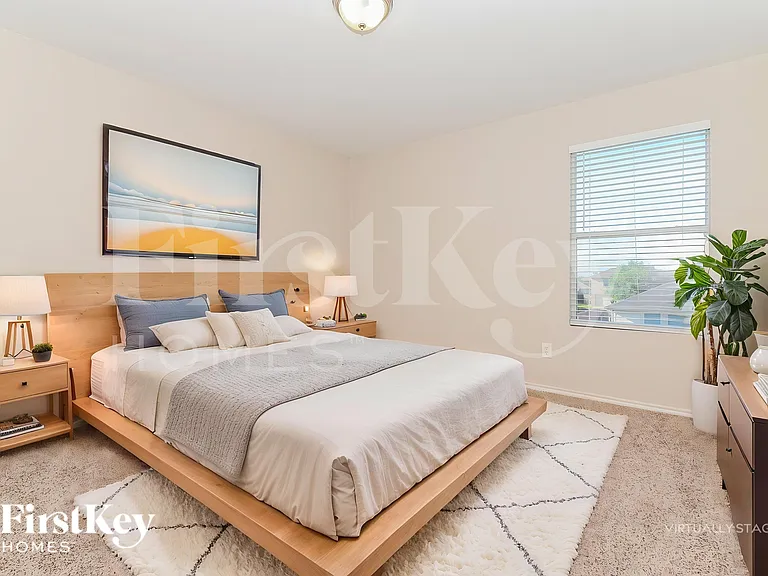 2801 Spencer Cir — Photo 14