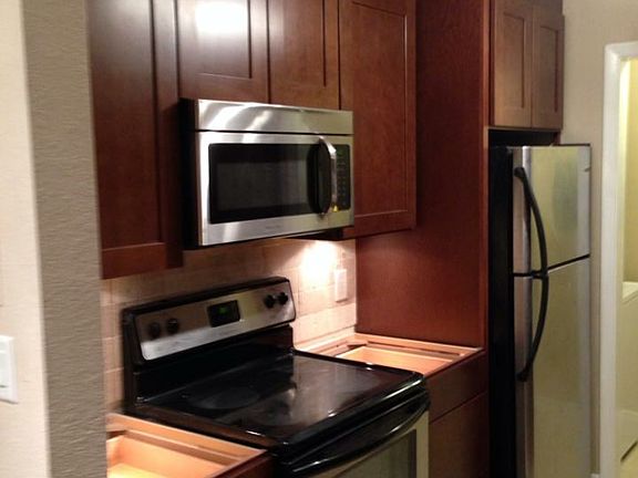 4th image of 5501 Rosebriar Way APT B309
