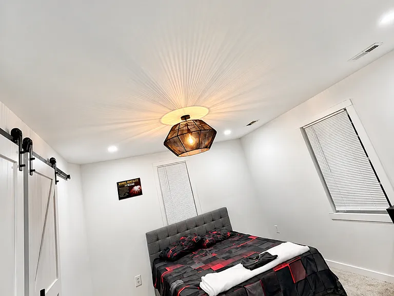 1603 Spotsylvania St — Photo 10