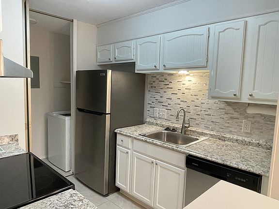 3rd image of 2299 Scenic Hwy APT A1
