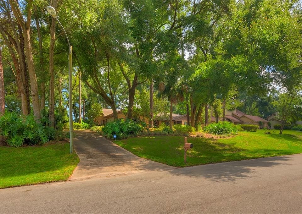 1st image of 729 Torchwood Dr