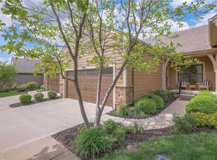 15802 Lowell Ln, Overland Park, KS 66223