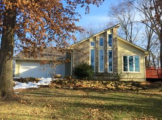 369 N Winnebago Dr, Lake Winnebago, MO 64034