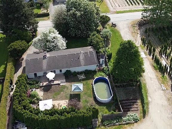 4th image of 10555 Reeves Rd