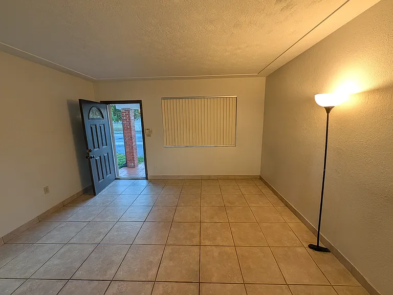 1037 SW 76th Ave #1037 — Photo 11