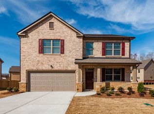 3607 Cottonfield Ln, Loganville, GA 30052