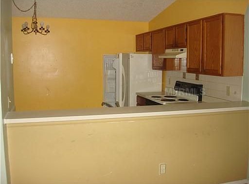 5th image of 2837 Woodruff Dr