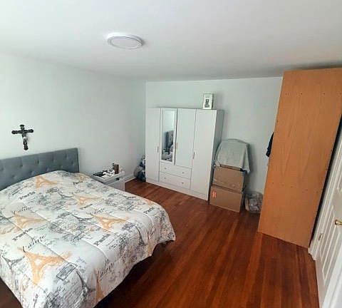 3rd image of 3056 87th Street