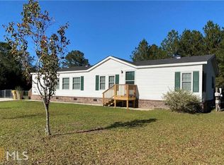 516 Red Bird Dr, Springfield, GA 31329