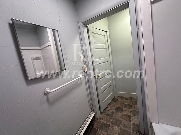5th image of 222 Delaware Ave