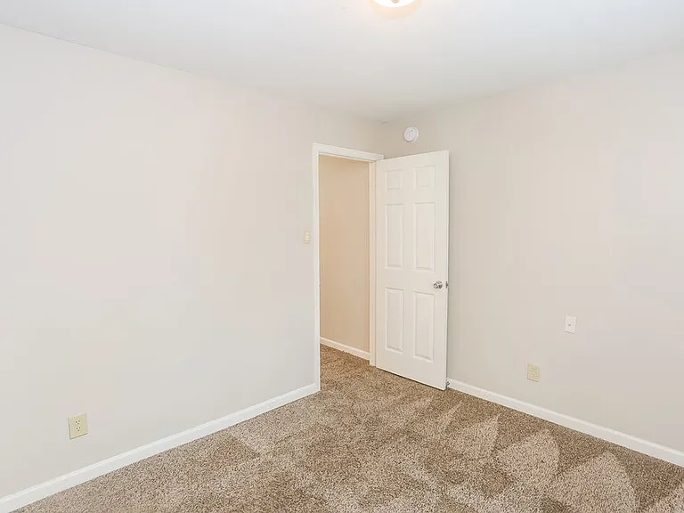 7345 Mitzi Deborah Ln — Photo 9