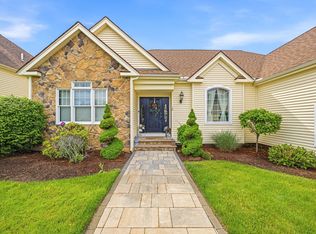894 Liberty St Unit 10, Braintree, MA 02184