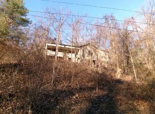 116 Mountain Rd, Richlands, VA 24641