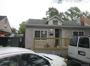 6388 Brace St, Detroit, MI 48228