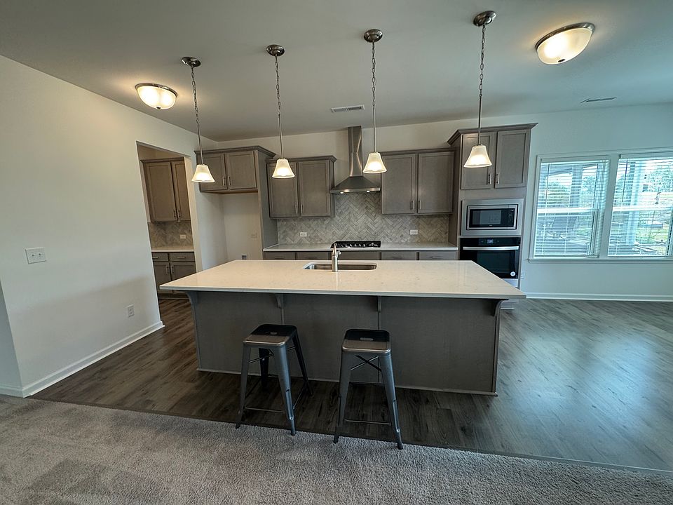 Gourmet Kitchen and breakfast nook
