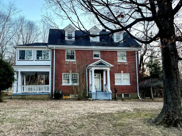 500 W Kenwood Dr, Louisville, KY 40214