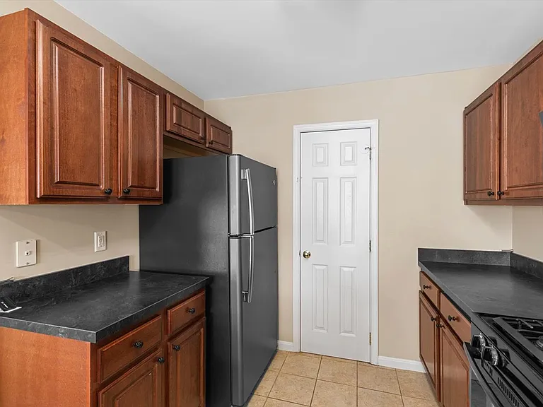 233 Thrush Dr — Photo 14