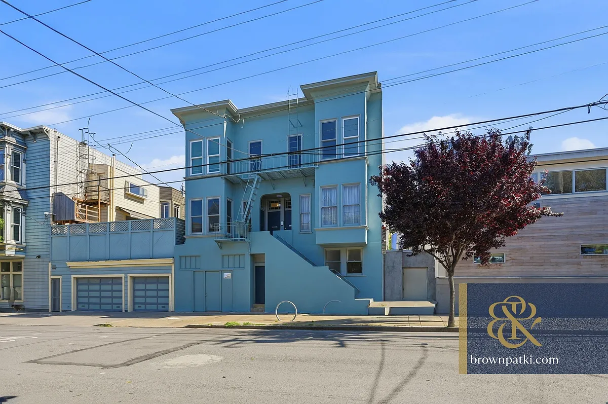 Building Photo - 1107 Page St #B
