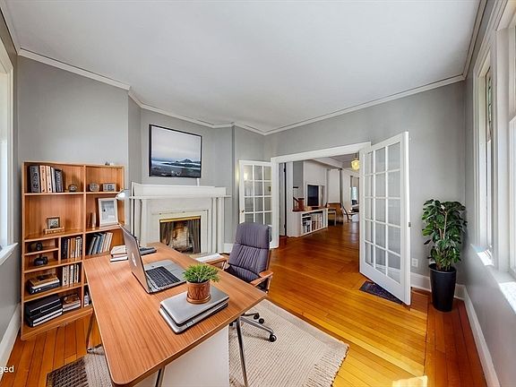 5th image of 36 Dexter Rd