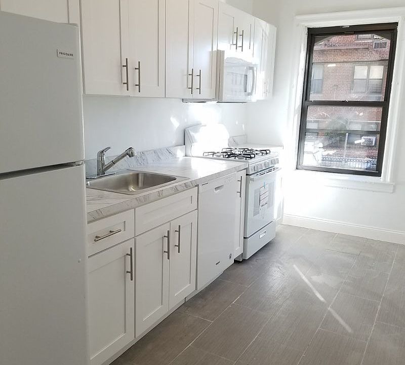 2nd image of 2513 Newkirk Ave APT 1A
