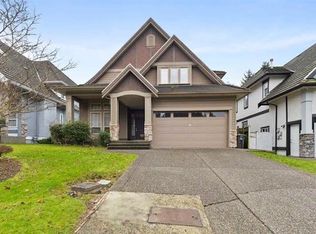12038 59th Ave, Surrey, BC V3X3L3