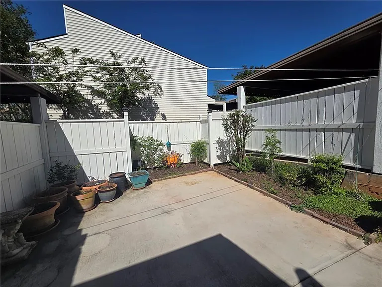 603 Serramonte Dr NE — Photo 29